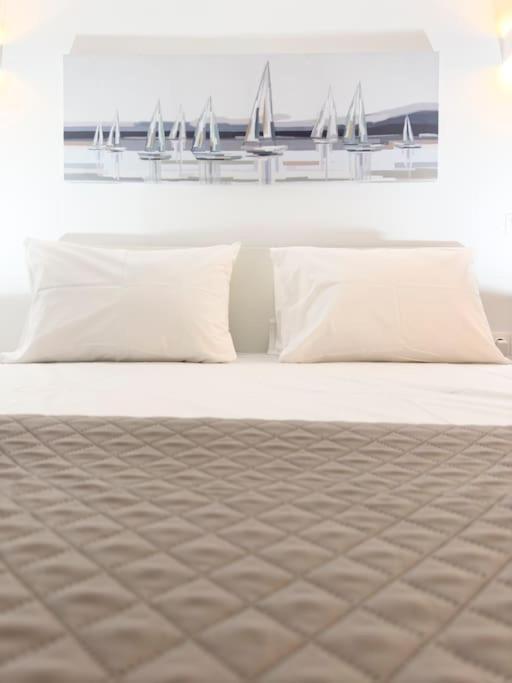 Petite Retreat In Kolonaki, Athens /Netflix Apartment Luaran gambar